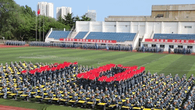 1684742036818355.gif 军训21.gif