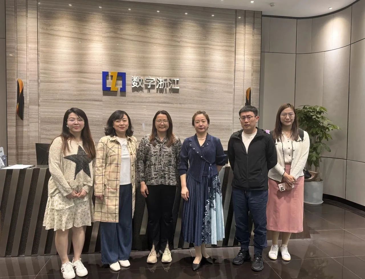1715654048546485.jpg 统计访企拓岗1.jpg